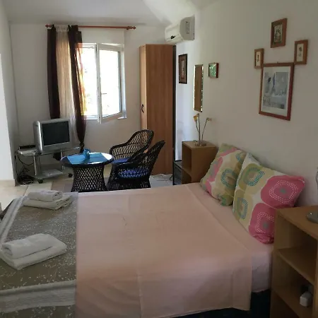 Villa Ivica
